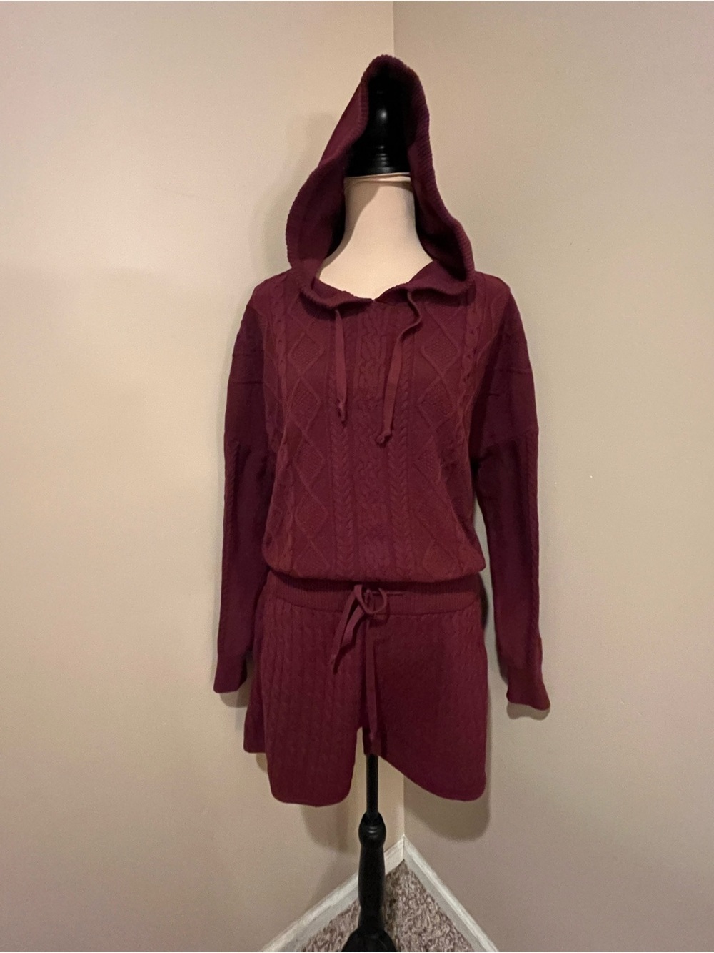 Natural Reflections Cable Knit Hoodie and Shorts Set - Wine cozy lounge